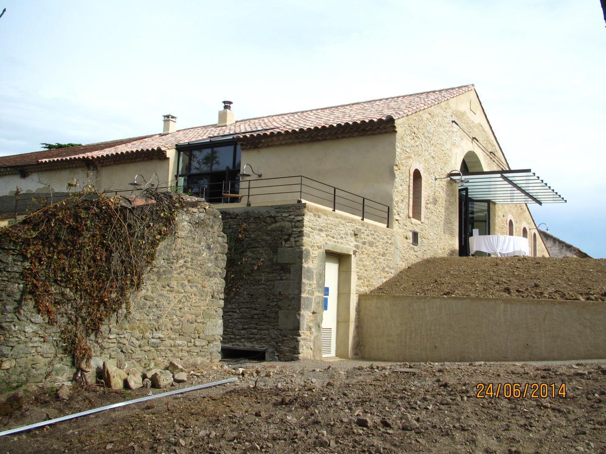 Les Cabanes Dans Les Bois Logis Hotel Villedubert Buitenkant foto